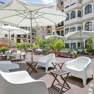 לינה וארוחת בוקר Mihlton Boutique (adults Only), ברצלונה